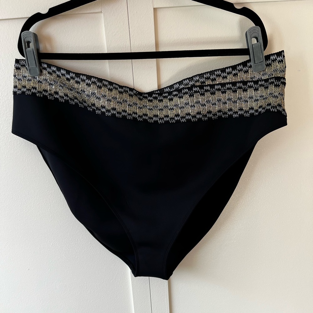 River Island Plus NWOT Bikini‎ Bottom Black With Gold Embroidered Detail Size 22